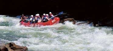 Photo of whitewater rafters on ocoee river